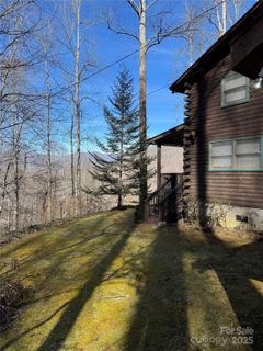 235 Wabash Drive sold home in Dogwood Acres, Sylva, NC