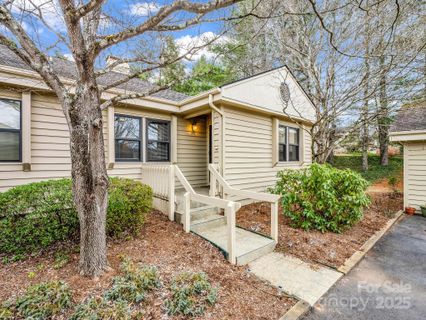 3103 Saint Augustine Place