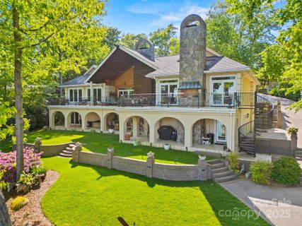 16 Sunrise Point Court