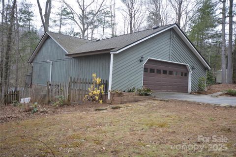 3 Jean Drive sold home in The Oaks, Asheville, NC