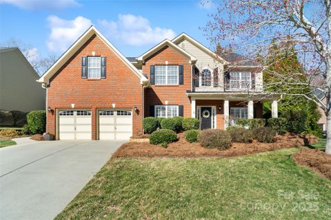 2000 Willowcrest Drive sold home in Briarcrest, Waxhaw, NC