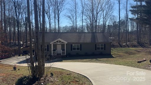 312 Sailwinds Road sold home in Windward Pointe, Mooresville, NC