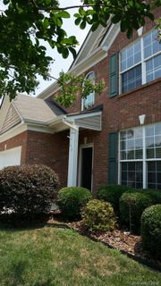 143 Vance Crescent Drive