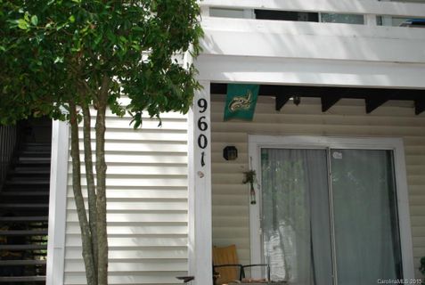9601 Vinca Circle A