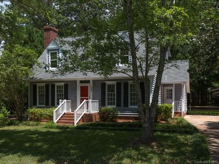 939 Pine Knoll Road