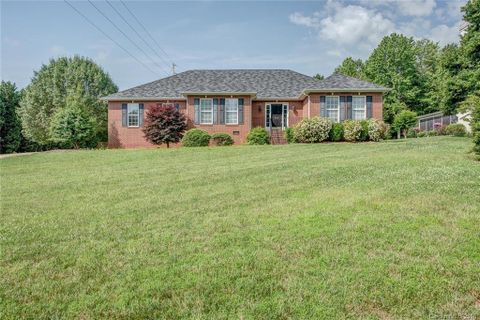 900 Weymouth Drive