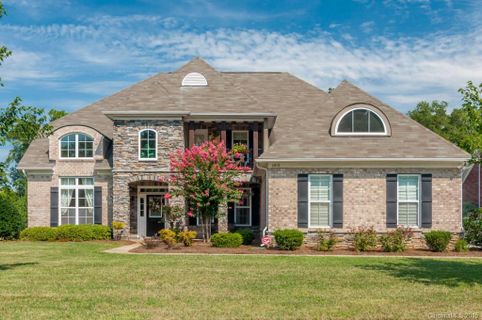 Previously sold for $554,000