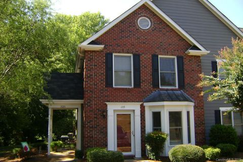 1719 Robinwood Road