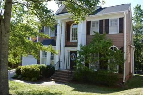 7105 Broadford Court