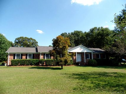 1221 Yorkdale Drive sold home in Yorkdale, Rock Hill, SC