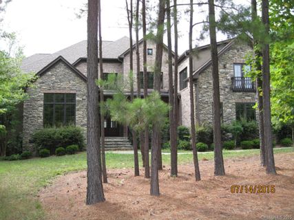 9114 Woodhall Lake Drive