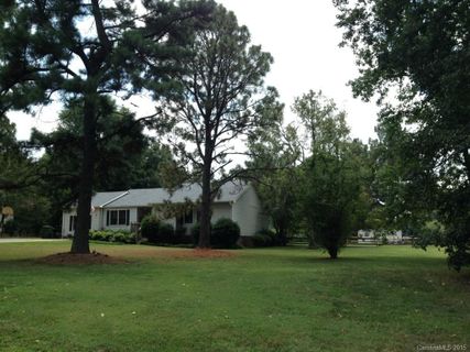 1621 Brook Drive