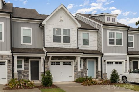 2004 Crooked Oak Lane sold home in Landings at White Rose, York, SC