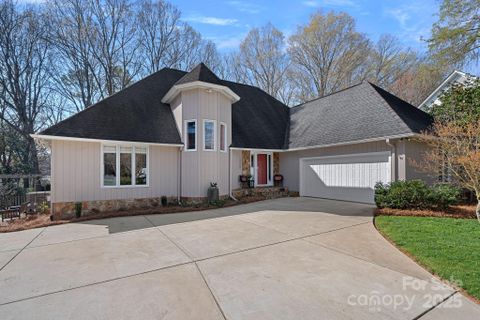 420 Medearis Drive sold home in Medearis, Charlotte, NC