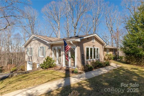 440 Fawnview Lane