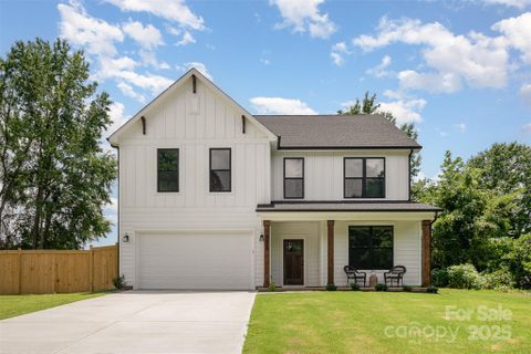 9615 Riviera Drive sold home in Island Point, Sherrills Ford, NC