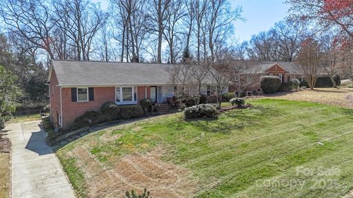 710 Peranna Place