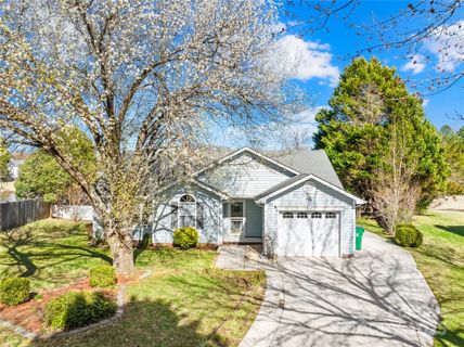 6325 Martin Lake Road sold home in Martin Lakes, Charlotte, NC