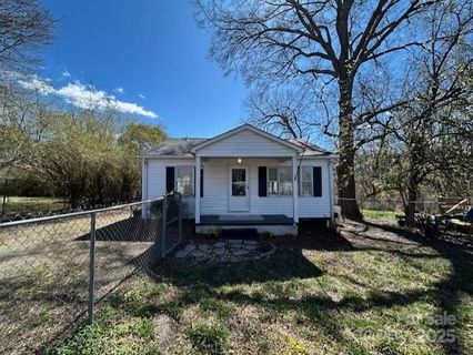 313 Nassau Place sold home in Crawford Heights, Gastonia, NC