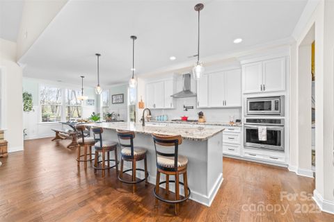 158 Country Lake Drive sold home in Creek Stone, Mooresville, NC