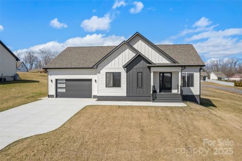 103 Pisgah Gap Drive sold home in Candler View Estates, Candler, NC