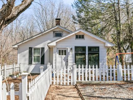 26 Wamboldt Avenue sold home in French Broad Terrace, Asheville, NC