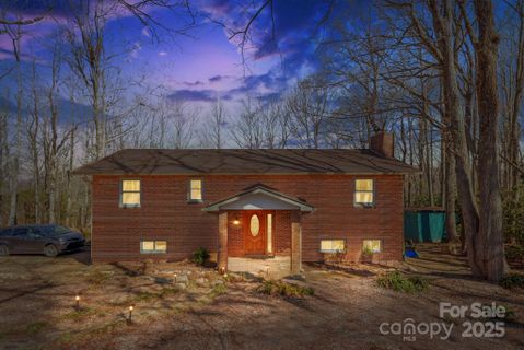 33 Milburn Lane sold home in Serendipity, Hendersonville, NC