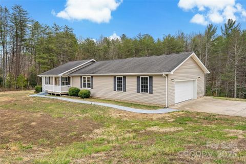 3655 Grandview Drive sold home in Grandview Heights, Morganton, NC