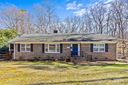 2913 Archdale Drive sold home in Charlotte, SC