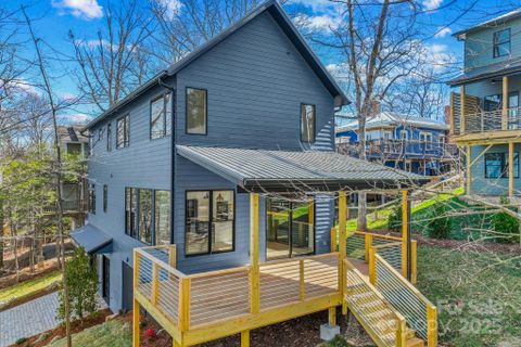 52 Euclid Boulevard