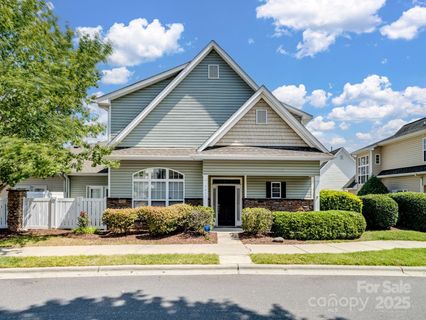 7411 White Elm Lane sold home in Stonegrove, Charlotte, NC