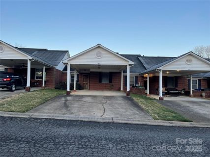 19915 Oak Leaf Circle sold home in Twin Oaks, Cornelius, NC