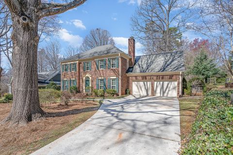 8807 Thornbury Lane