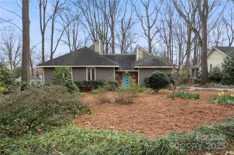 1715 Shagbark Lane