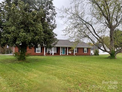 30 Hillsboro Road sold home in Hillsborough, Taylorsville, NC