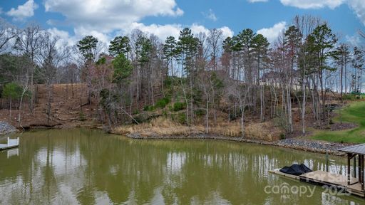5743 Lake Pointe Drive sold home in Waterfront Harbor, Granite Falls, NC