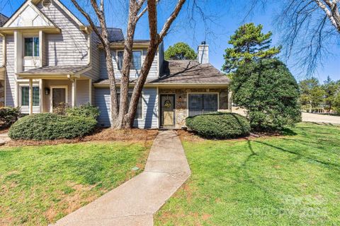 4139 N Course Drive sold home in Golfview at Raintree, Charlotte, NC