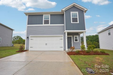 410 Luna Lane