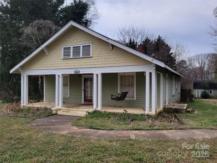 2501 Eargle Road sold home in Allen Hills, Charlotte, NC