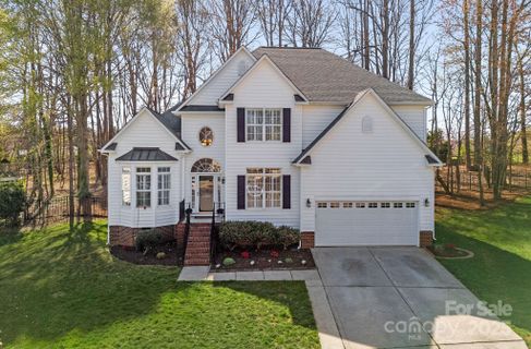 15300 Marshfield Court