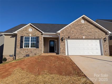 4166 Saltwood Drive sold home in Thornbury Village, Hickory, NC