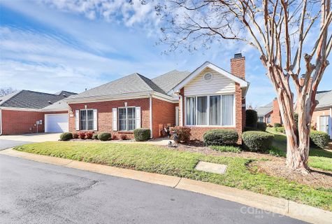 8462 Highland Glen Drive