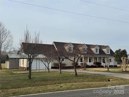 Previously sold for $605,000