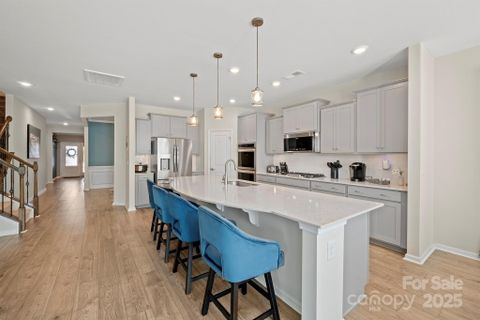 168 Kennerly Center Drive