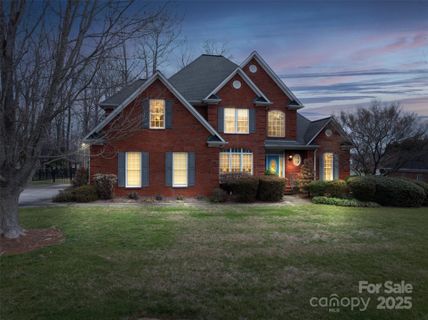 3516 Araglin Drive sold home in Waterford Green, Gastonia, NC