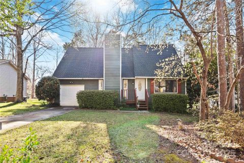 5012 Rolling Oak Lane sold home in Rolling Oaks, Charlotte, NC