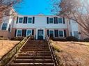 565 Wakefield Drive sold home in Charlotte, SC