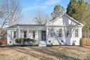 8142 Cliffside Drive sold home in Charlotte, SC