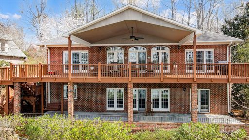 4633 River Bluff Court sold home in River Walk Plantation, Charlotte, NC