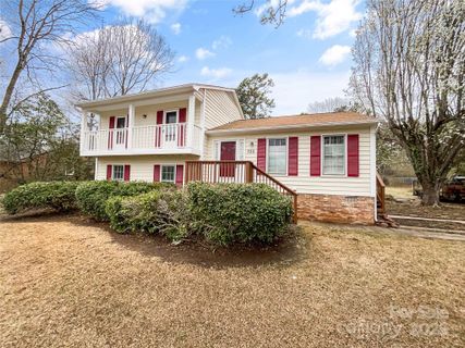 755 Ottawa Drive sold home in Kimberly Woods, Rock Hill, SC